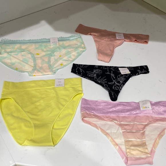 Auden NWT Small 4-6 panty lot hipster, thongs, and cheekys - Picture 1 of 7